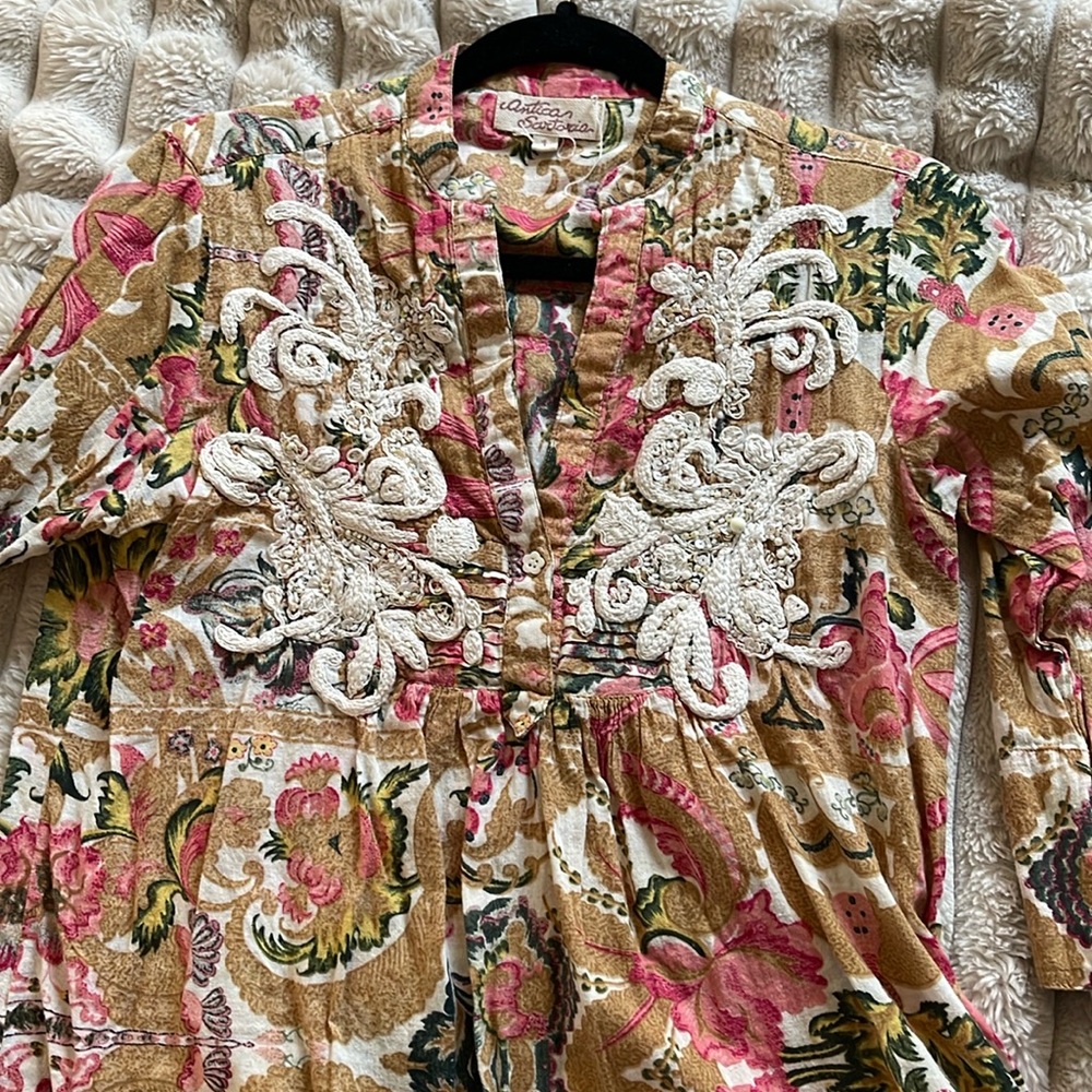Antica Sartoria Embroidered Cotton Blouse  sz one 1- Bohemian Elegance Vintage